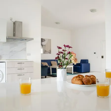 Lovely Flat Close To St Julians With 6 Beds In 3 For 8 People * Is-Swieqi
